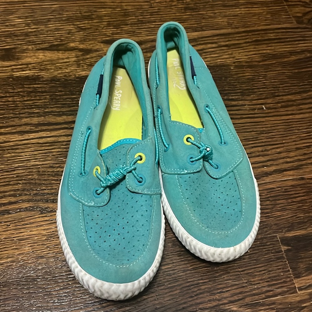 Size 9 1/2 Sperrys